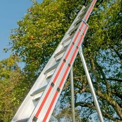 ECHELLE DIRECT - MATISERE Longueur D'échelle Dépliée De 6.47m Et Pliée De 3.67m. - 3050/2X12 -Pas Cher Échelle Magasin 3105975 3