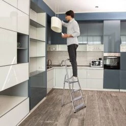 HOSTRÖM Hostrom - Escabeau Dura 4 Marches En Aluminium, Léger Et Pliable, Pieds Antidérapants, Hauteur De Plateforme 75cm, Charge Maximale 150kg -Pas Cher Échelle Magasin 34034908 3