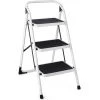 GOPLUS Escabeau à 3 Marches Pliable Et Portable Avec Poignée Et Barre Métallique, ?chelle En Fer Stable Et Antidérapante, Charge Max 150KG, Parfait Pour Utilisation Intérieure Et Extérieure