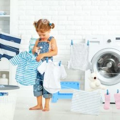 Relaxdays Tabouret Pliable, Antidérapant, 120 Kg Charge Max., Poignée, Escabeau Pliable, HxLxP: 32,5 X 37 X 30 Cm, Bleu -Pas Cher Échelle Magasin 61314376 4