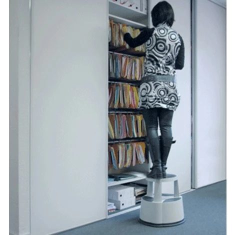 NOVAP Marchepied MOBIL STEP Luxe Rouge - 5000069 3 NOVAP Marchepied MOBIL STEP Luxe Rouge - 5000069 – Image 3